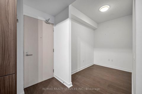 Photo 7 at 915 - 115 Blue Jays Way, Waterfront Communities C1, Toronto