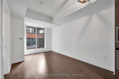 Photo 11 at 915 - 115 Blue Jays Way, Waterfront Communities C1, Toronto