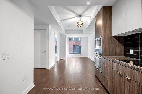 Photo 13 at 915 - 115 Blue Jays Way, Waterfront Communities C1, Toronto