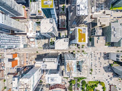 Photo 39 at 915 - 115 Blue Jays Way, Waterfront Communities C1, Toronto