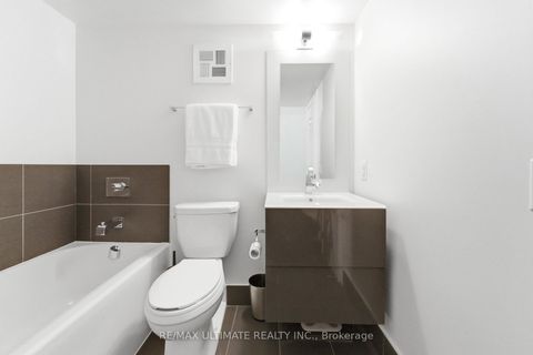 Photo 14 at 811 - 111 St Clair Avenue W, St. Clair, Toronto