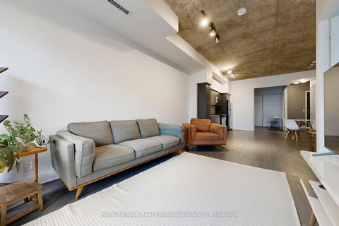 Photo 14 at 814 - 399 Adelaide Street W, Waterfront Communities C1, Toronto