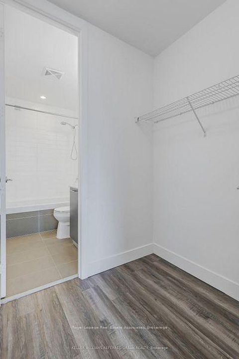 Photo 23 at 814 - 399 Adelaide Street W, Waterfront Communities C1, Toronto