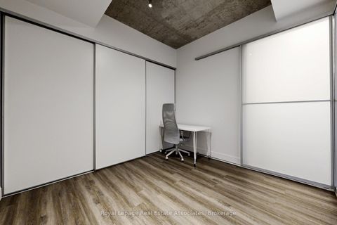 Photo 25 at 814 - 399 Adelaide Street W, Waterfront Communities C1, Toronto