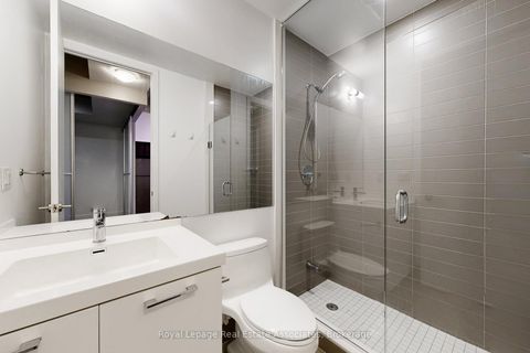 Photo 27 at 814 - 399 Adelaide Street W, Waterfront Communities C1, Toronto
