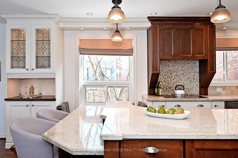 Photo 16 at 34 Pandora Court, Devonsleigh, Richmond Hill