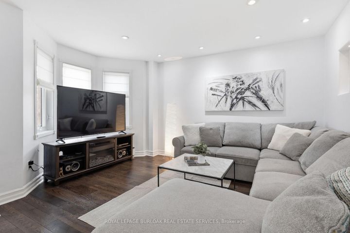 Photo 10 at 2223 Headon Road, Headon, Burlington