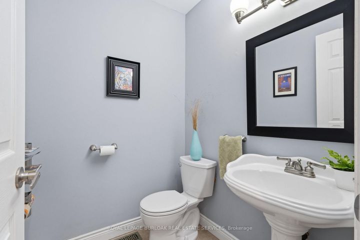 Photo 16 at 2223 Headon Road, Headon, Burlington