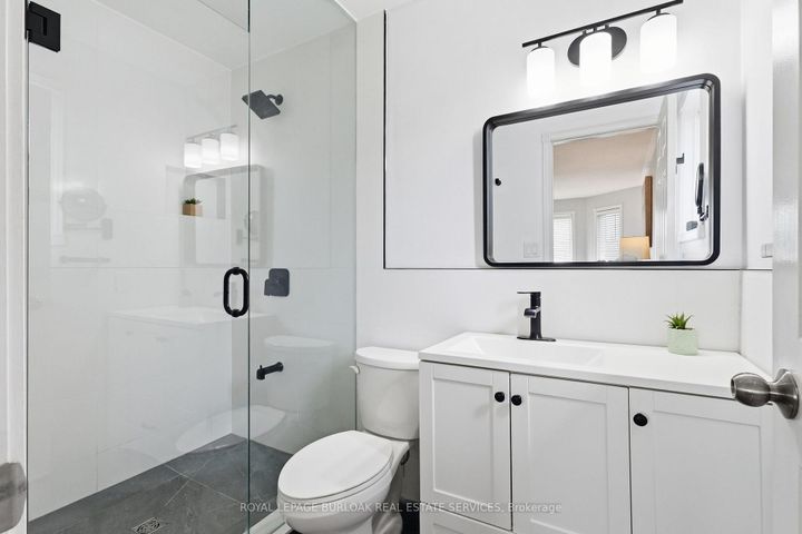 Photo 22 at 2223 Headon Road, Headon, Burlington