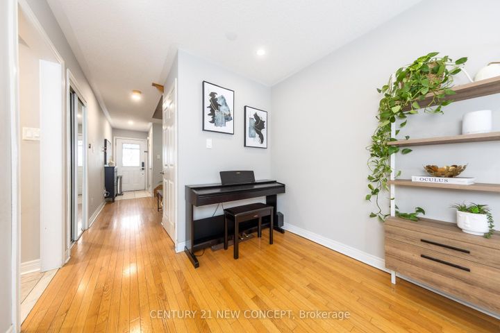 Photo 16 at 46 Maple Sugar Lane, Patterson, Vaughan