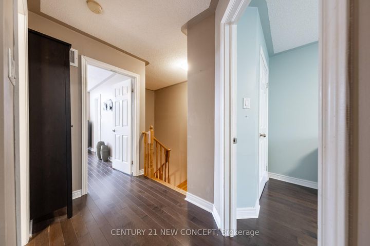 Photo 21 at 46 Maple Sugar Lane, Patterson, Vaughan