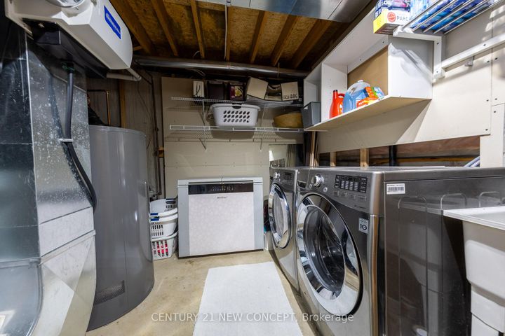 Photo 36 at 46 Maple Sugar Lane, Patterson, Vaughan