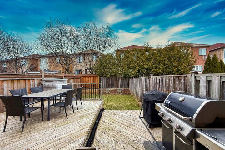 Photo 39 at 46 Maple Sugar Lane, Patterson, Vaughan