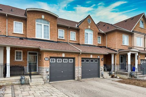 Photo 3 at 46 Maple Sugar Lane, Patterson, Vaughan