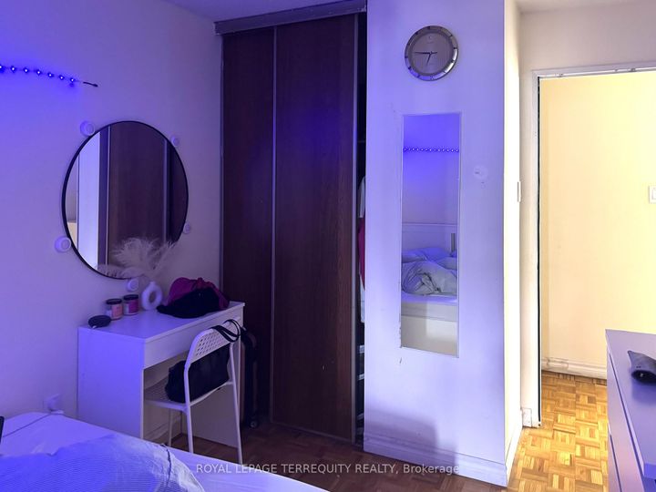 Photo 9 at 605 - 40 Panorama Court, Jamestown, Toronto