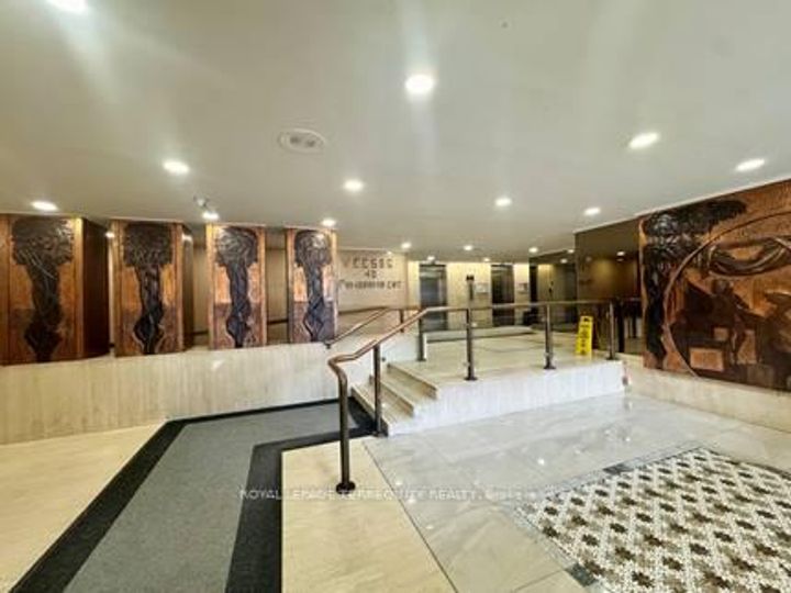 Photo 16 at 605 - 40 Panorama Court, Jamestown, Toronto