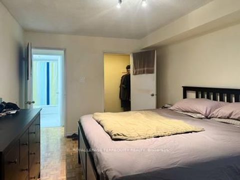 Photo 7 at 605 - 40 Panorama Court, Jamestown, Toronto