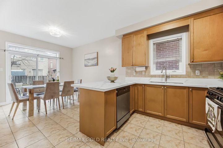 Photo 12 at 152 Father Tobin Road, Wellington, Brampton