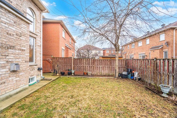 Photo 26 at 152 Father Tobin Road, Wellington, Brampton