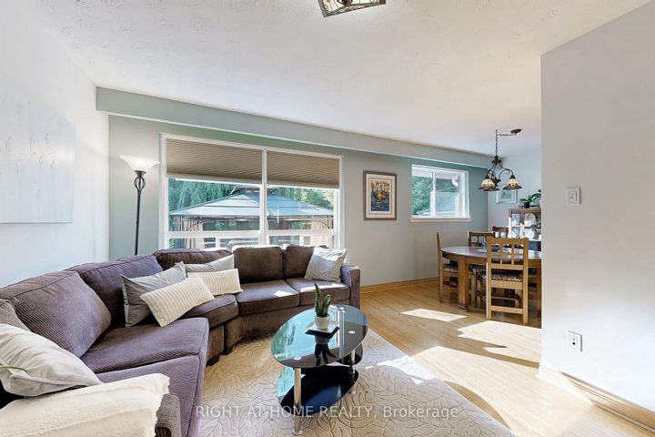 Photo 8 at 907 Fourth Street, Lakeview, Mississauga