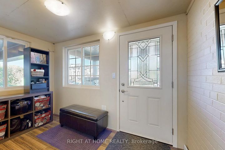 Photo 23 at 907 Fourth Street, Lakeview, Mississauga