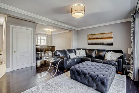 Photo 9 at 47 Harlow Crescent, Beaumonde Heights, Toronto