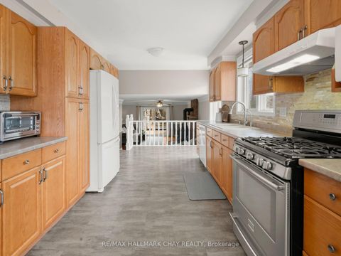 Photo 8 at 2209 Spring Street, Alcona, Innisfil