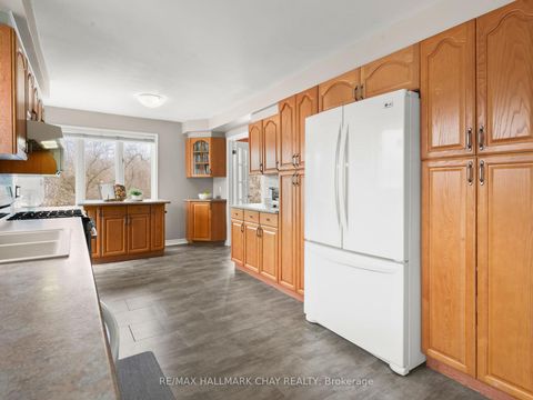 Photo 13 at 2209 Spring Street, Alcona, Innisfil