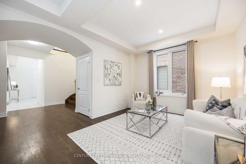 Photo 1 at 689 Somerville Drive, Wyndham, Newmarket