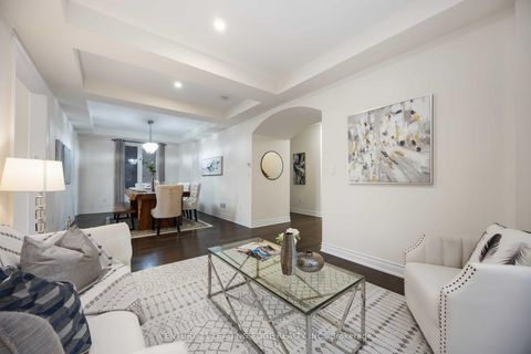 Photo 2 at 689 Somerville Drive, Wyndham, Newmarket