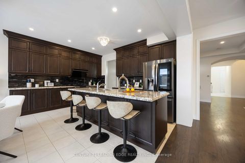 Photo 17 at 689 Somerville Drive, Wyndham, Newmarket