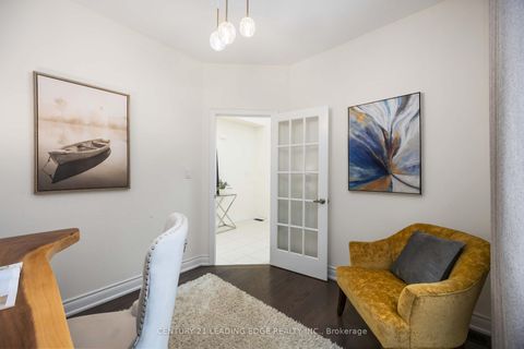 Photo 36 at 689 Somerville Drive, Wyndham, Newmarket