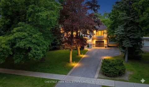 Photo 1 at 340 Spring Garden Avenue, Willowdale East, Toronto