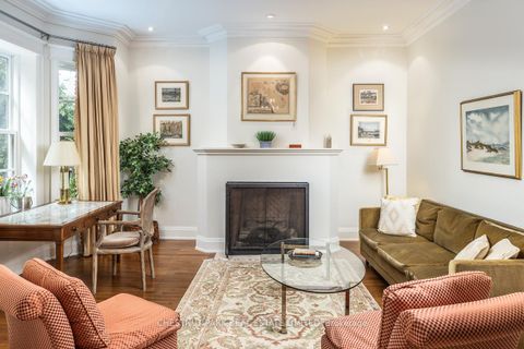 Photo 2 at 340 Spring Garden Avenue, Willowdale East, Toronto