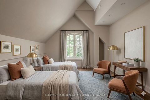 Photo 17 at 340 Spring Garden Avenue, Willowdale East, Toronto