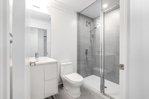 Photo 10 at 309 - 1 Kyle Lowry Road, Don Mills, Toronto