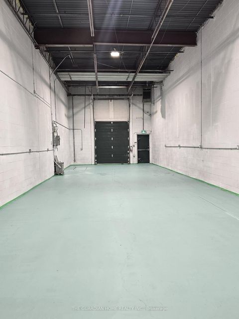 Photo 4 at 4 - 2691 Markham Road, Rouge E11, Toronto