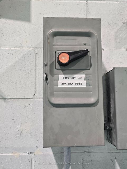 Photo 10 at 4 - 2691 Markham Road, Rouge E11, Toronto