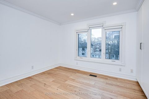 Photo 9 at 218 Lee Avenue, The Beaches, Toronto