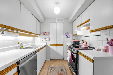 Photo 11 at 202 - 35 Church Street, Yonge Corridor, Toronto