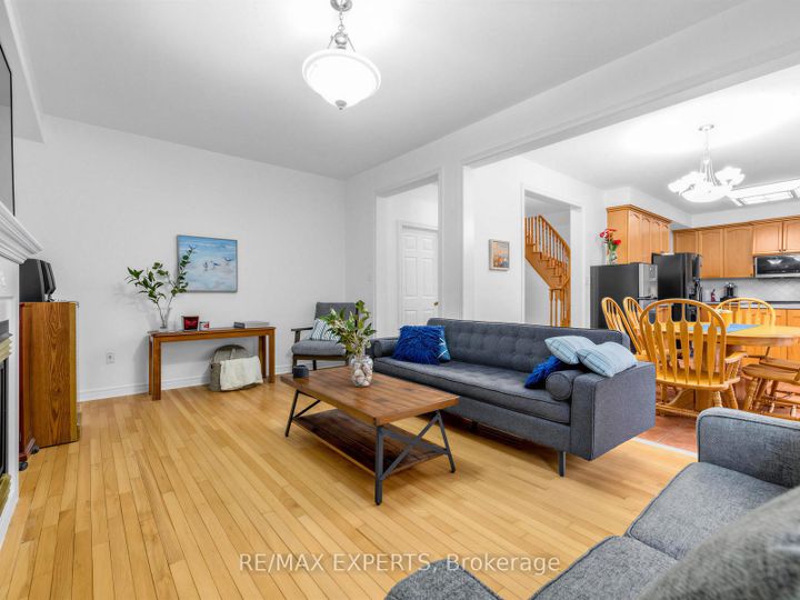 Photo 10 at 67 Tremblay Avenue, Vellore Village, Vaughan