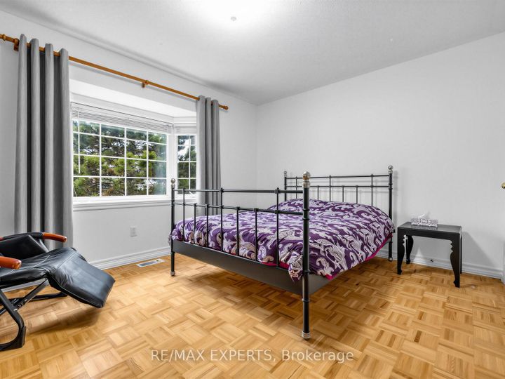 Photo 18 at 67 Tremblay Avenue, Vellore Village, Vaughan