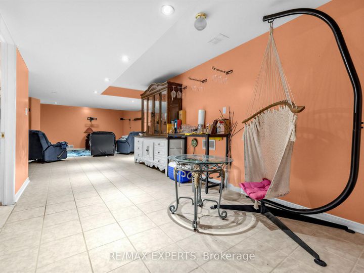 Photo 30 at 67 Tremblay Avenue, Vellore Village, Vaughan