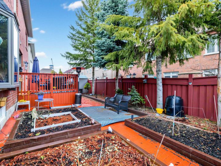 Photo 32 at 67 Tremblay Avenue, Vellore Village, Vaughan