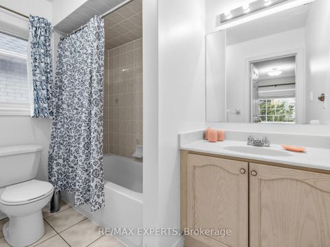 Photo 19 at 67 Tremblay Avenue, Vellore Village, Vaughan