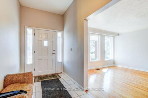 Photo 6 at 102 Rosemount Drive, Ionview, Toronto