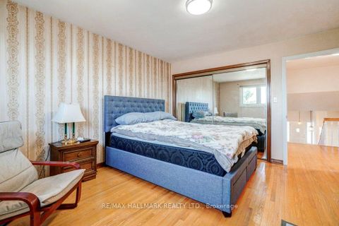 Photo 21 at 102 Rosemount Drive, Ionview, Toronto