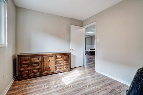 Photo 29 at 102 Rosemount Drive, Ionview, Toronto