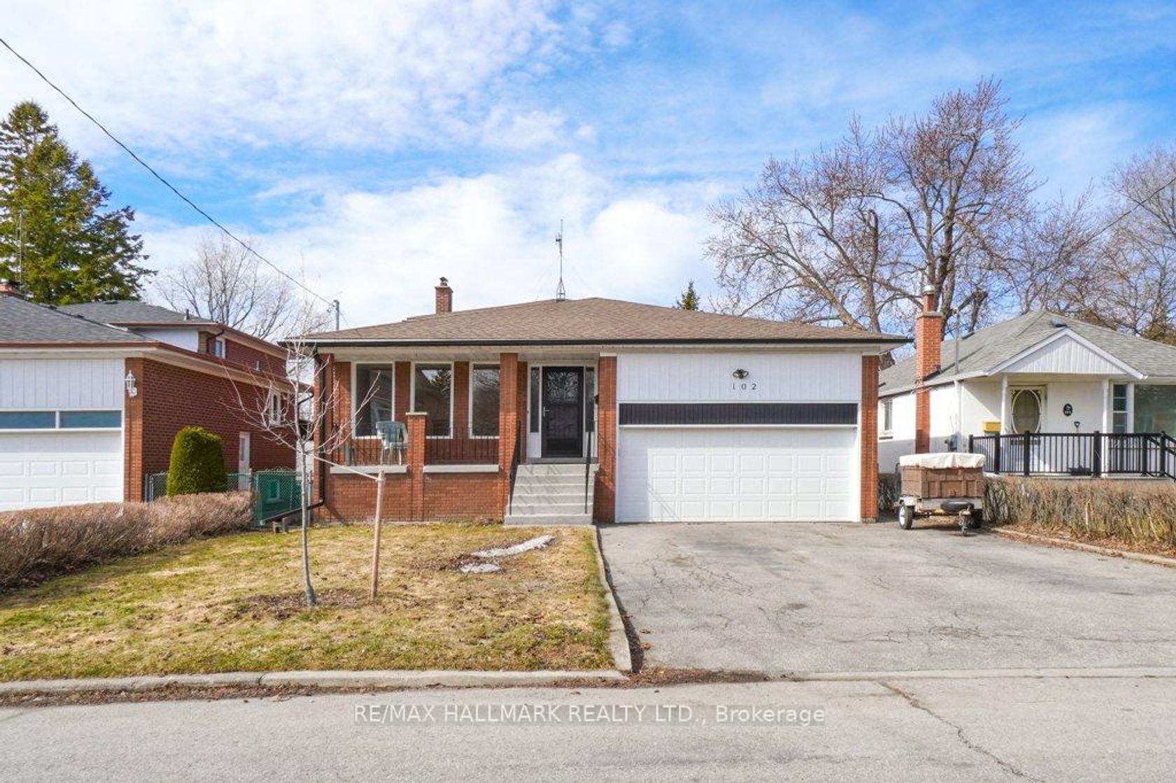 102 Rosemount Drive, Ionview, Toronto by Loree Meneguzzi Real Estate 102 Rosemount Drive, Ionview, Toronto