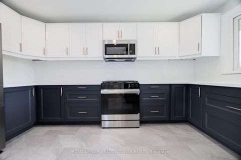 Photo 15 at 92 The Westway, The Westway, Toronto